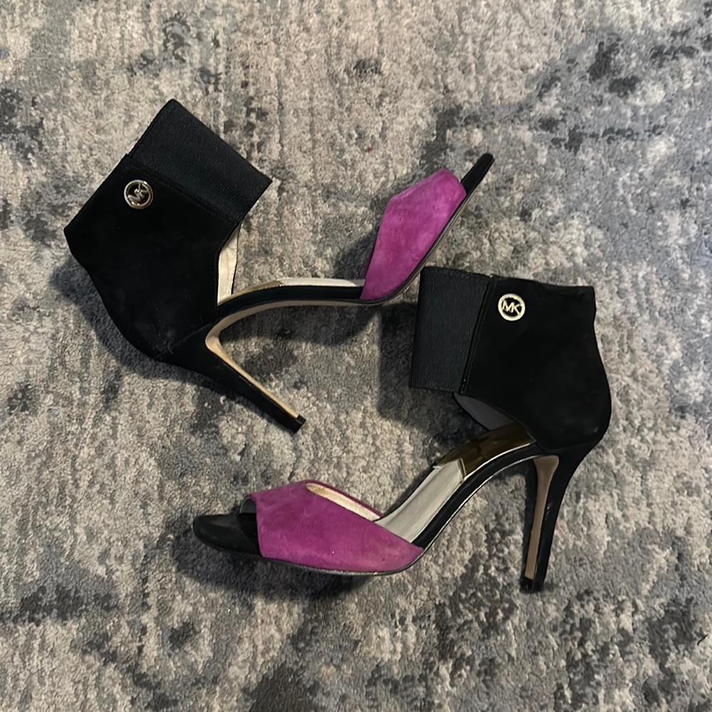 Black and pink Michael Kora heels